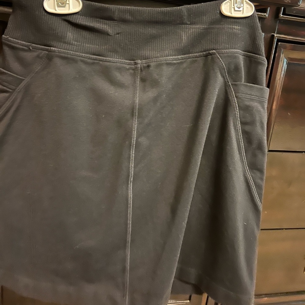 Athleta Skort Womens with built in short Black XS